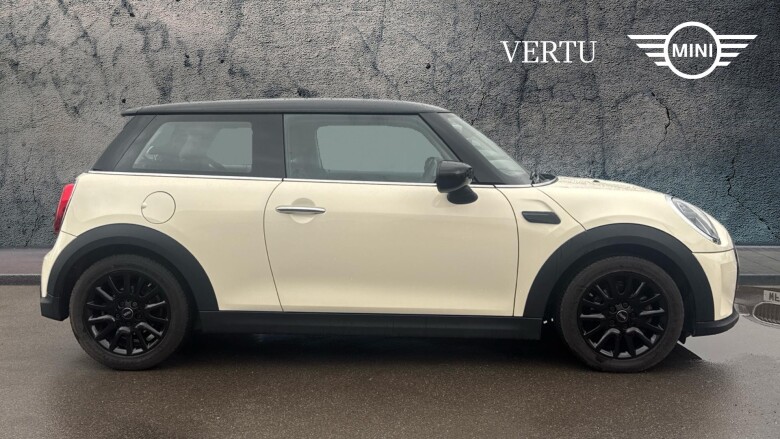 MINI Hatchback 1.5 Cooper Classic 3dr Auto Petrol Hatchback